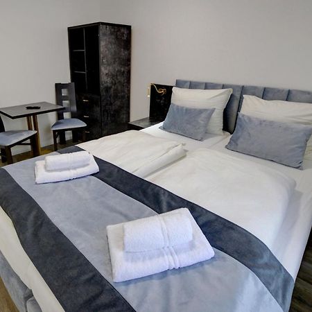 פלאנסבורג Pension Hygge Am Hafen מראה חיצוני תמונה